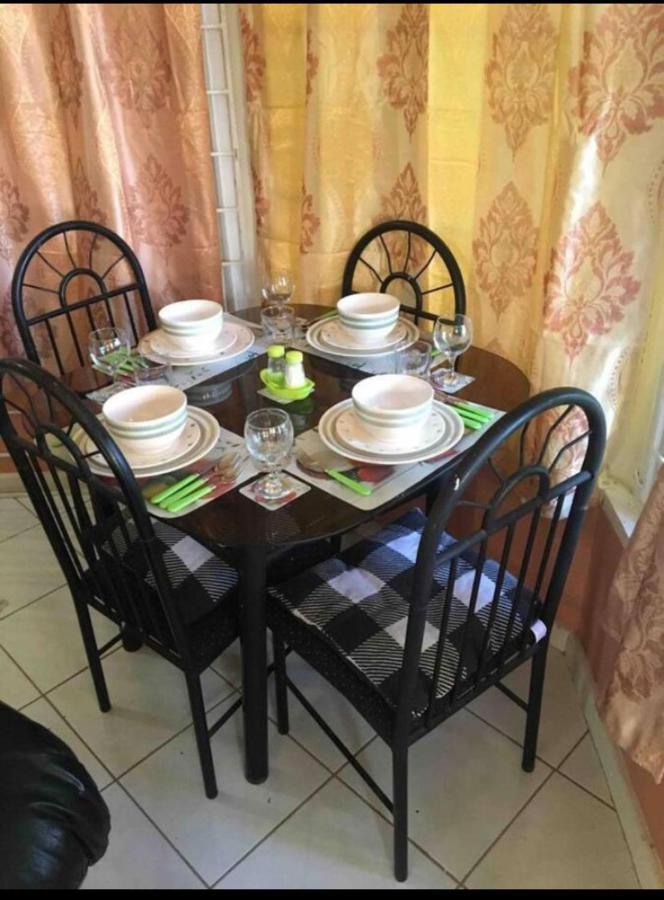 #D1 Castle Studio Wifi King Bed Ocho Rios Jamaica エクステリア 写真